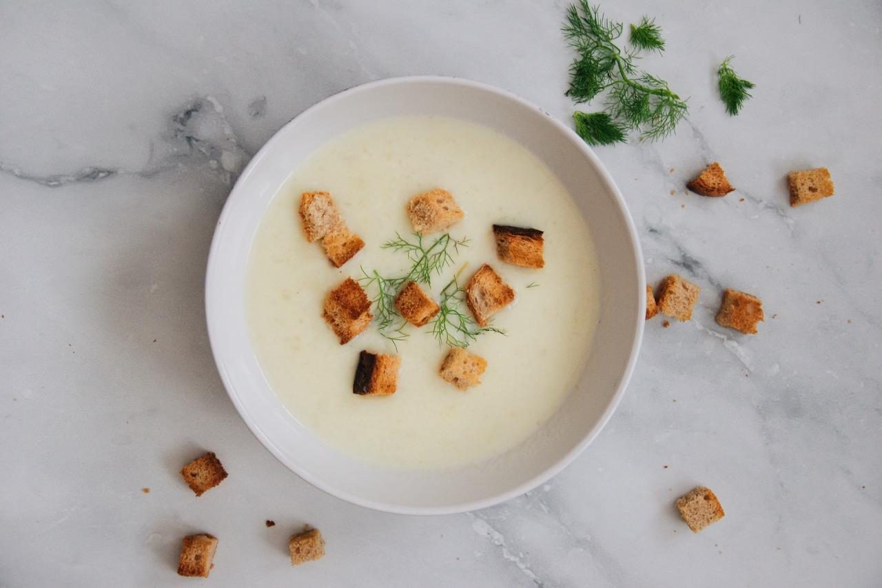 Sopa fria de pepino. A receita refrescante e deliciosa para estes dias de calor