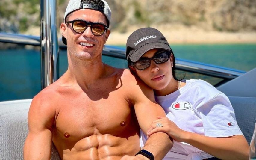 Georgina Rodriguez faz tatuagem com declaração de amor a Cristiano Ronaldo