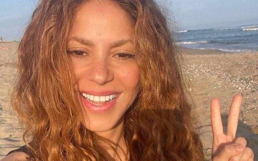 Shakira - Transforma tristeza em dinheiro. Mas não foi a única