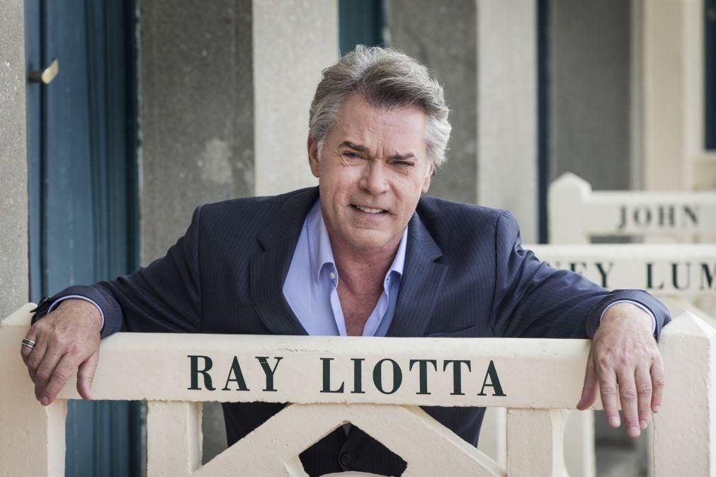 Revelada causa da morte de Ray Liotta