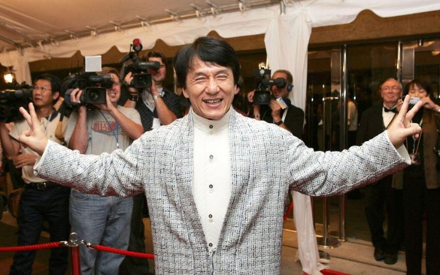 Jackie Chan  - A incrível história de vida dos pais do ator dava um filme de ação e espionagem