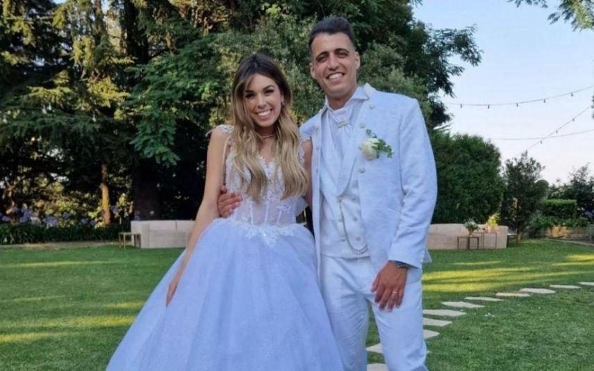 Isabela Cardinali Já divorciada, assinala aniversário do casamento