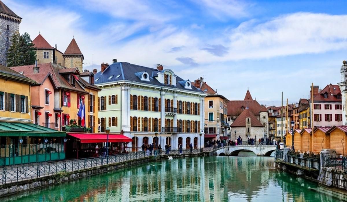 Viagens - Annecy, a Veneza francesa dos Alpes é banhada por um dos mais bonitos lagos do mundo