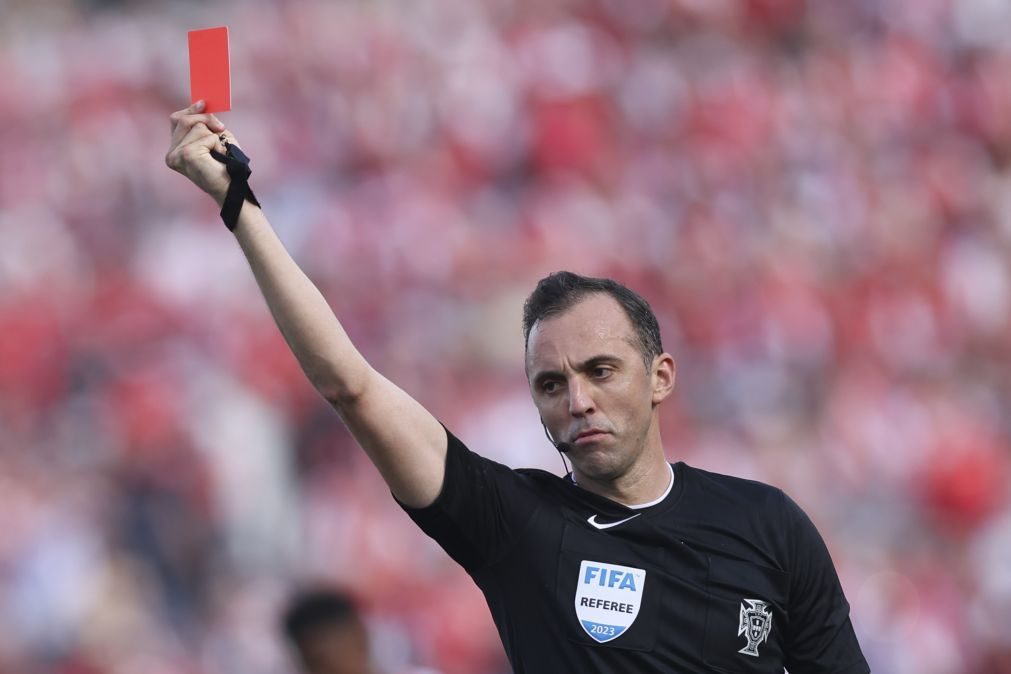 João Pinheiro vai arbitrar clássico entre Benfica e FC Porto