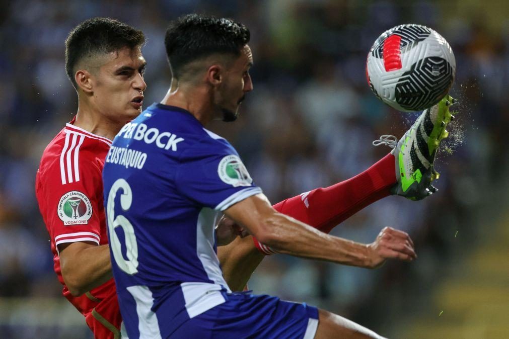 Benfica e FC Porto disputam liderança provisória da I Liga