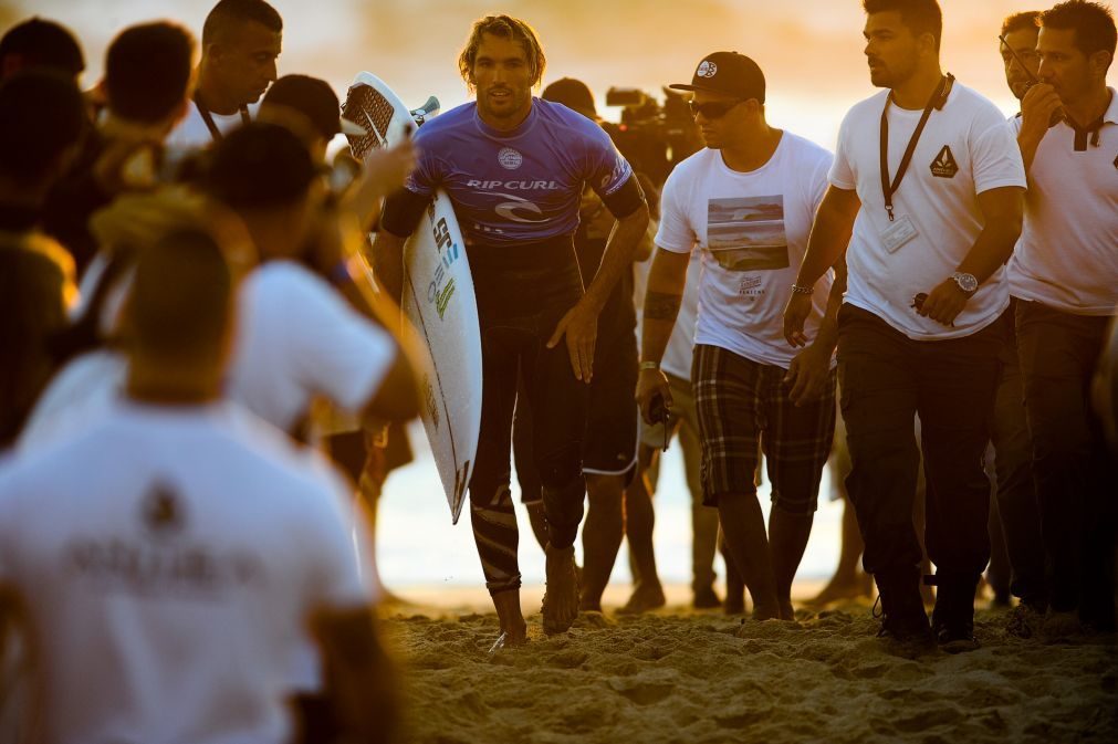 Surfista Frederico Morais afastado na quarta ronda do Hawaiian Pro