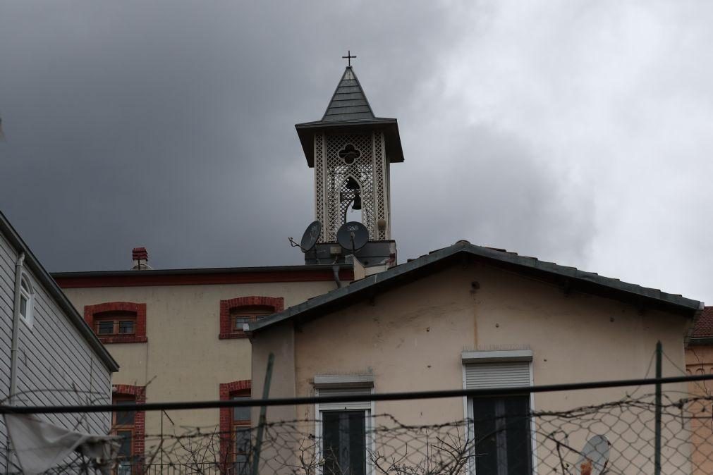 Grupo terrorista Estado Islâmico reivindica ataque a igreja católica em Istambul