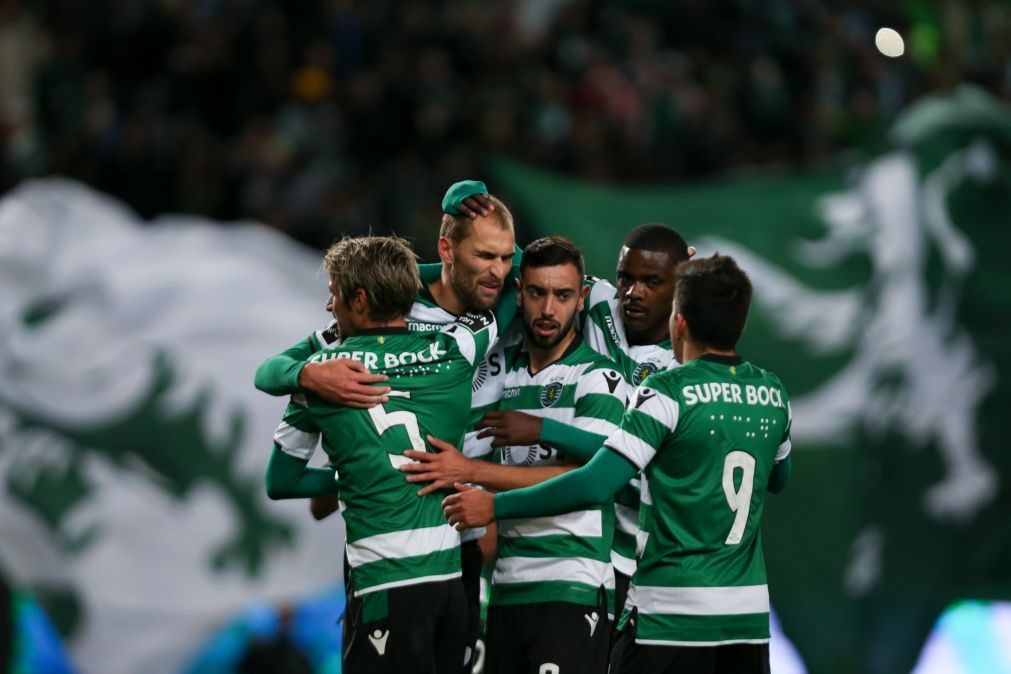 Sporting sobe à liderança antes de clássico FC Porto-Benfica