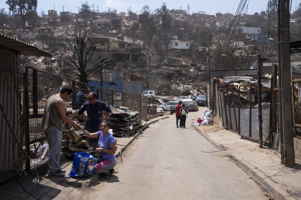 Novo balanço aponta para pelo menos 112 mortos em incêndios do Chile