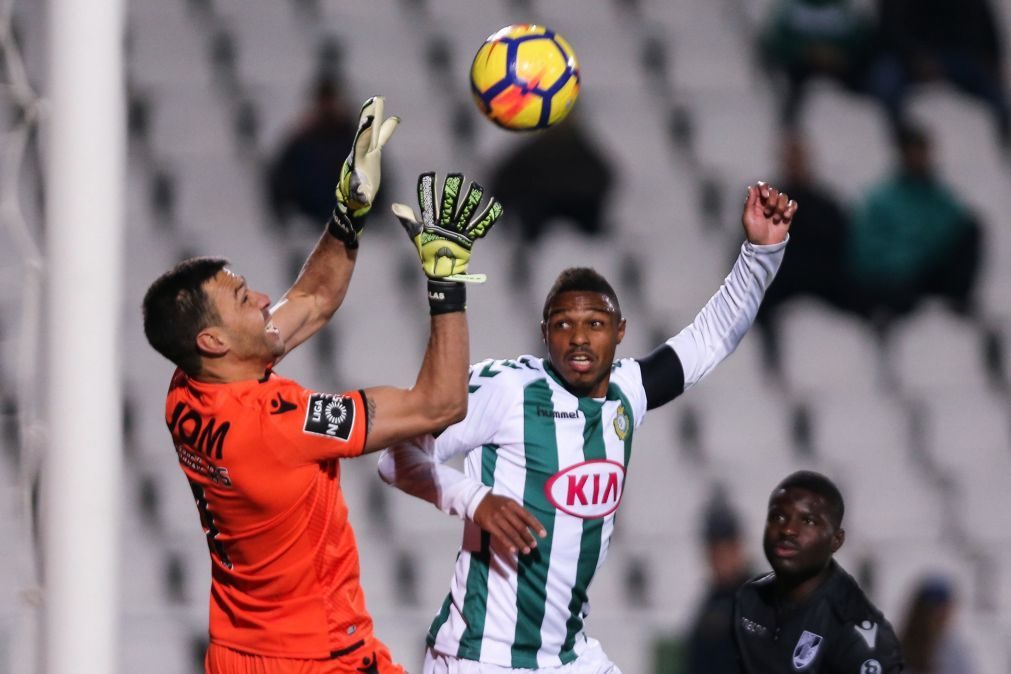 Vitória de Guimarães vence em Setúbal e continua junto ao Rio Ave no sexto lugar