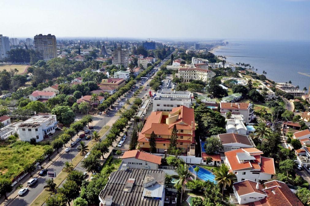 Camião derruba poste de eletricidade e condiciona energia e água em Maputo