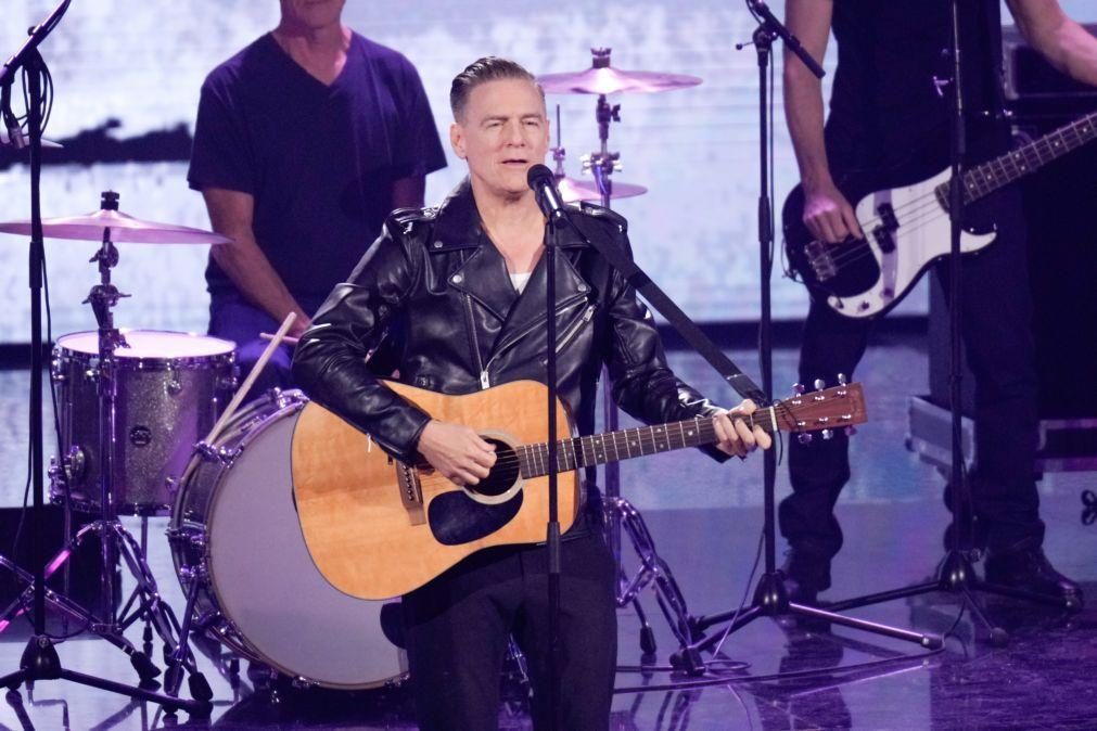 Músico Bryan Adams atua em novembro em Portugal