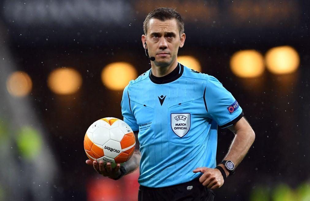 Francês Clément Turpin arbitra jogo inaugural do Euro2024 entre Alemanha e Escócia