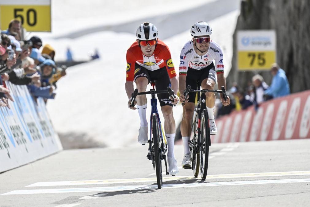 Ciclista João Almeida dá espetáculo e reforça liderança de Yates na Volta à Suíça