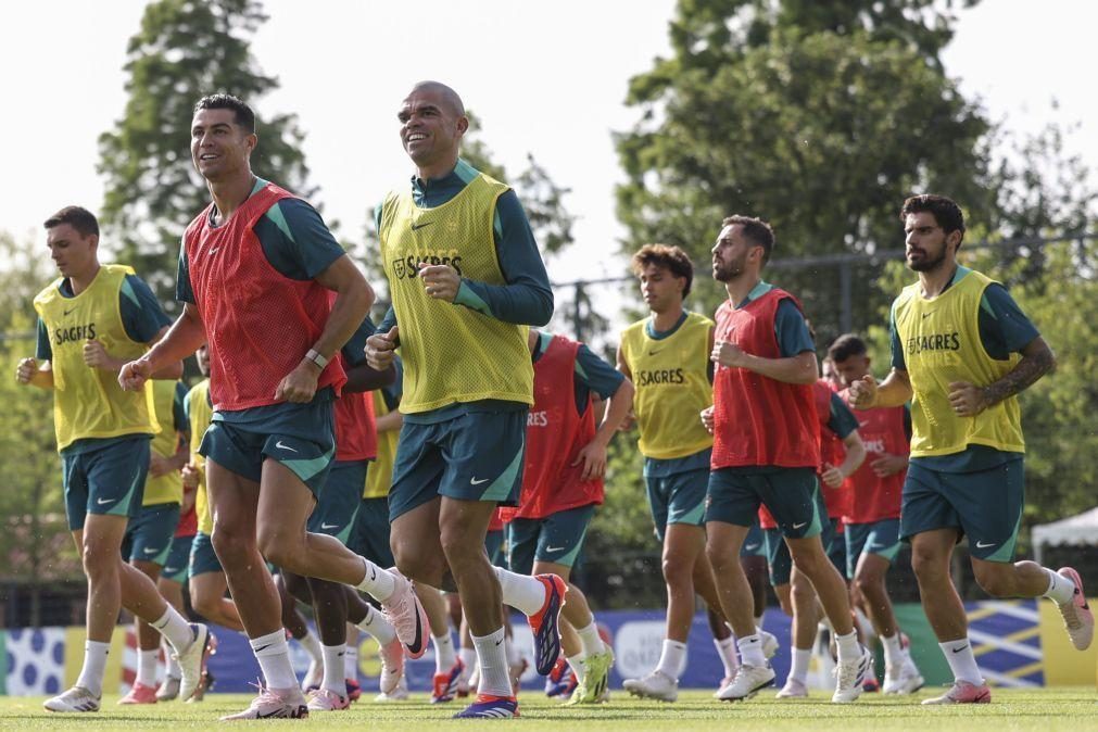 Seleção portuguesa treina em Marienfeld e viaja até Frankfurt