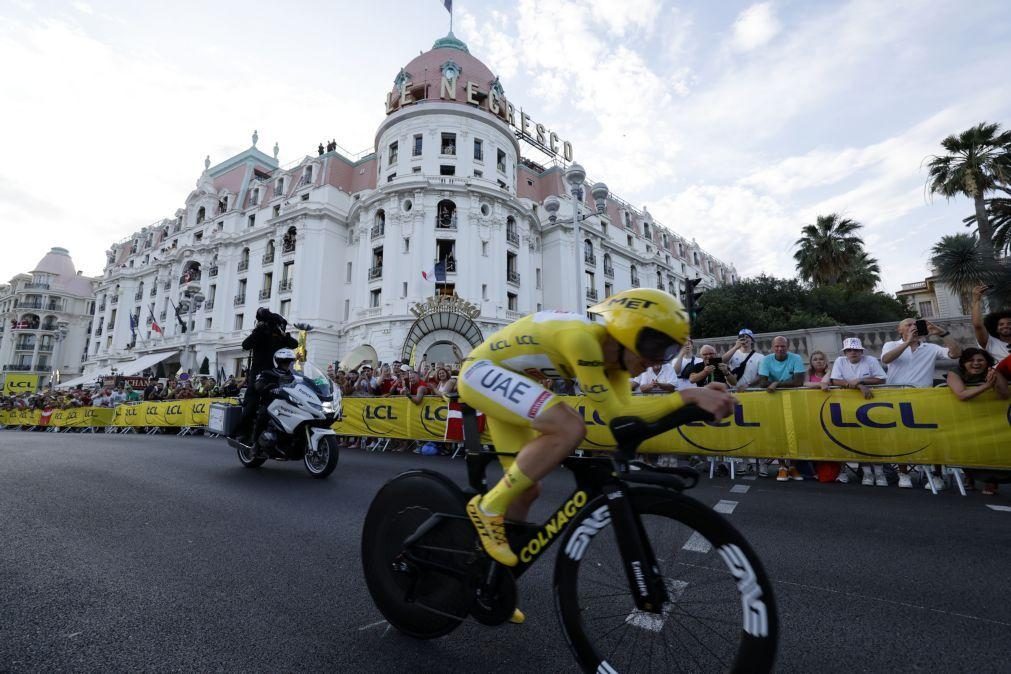 Tadej Pogacar sagra-se campeão do Tour pela terceira vez, João Almeida termina em quarto