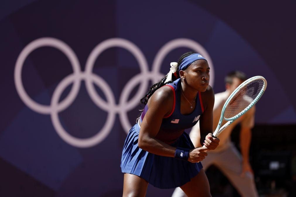 Paris2024: Porta-estandarte norte-americana Coco Gauff fora do torneio de ténis