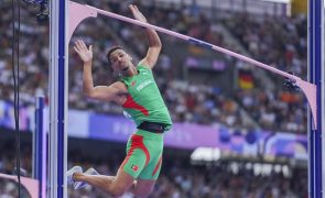 Pedro Buaró fora da final do salto com vara