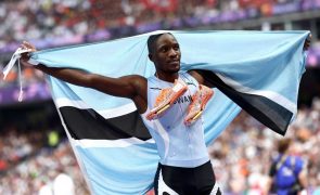 Tebogo é o primeiro 'rei' africano dos 200 metros, Lyles falha 'dobradinha' em Paris2024