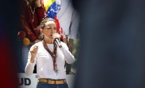 Corina Machado rejeita novas eleições na Venezuela e oferece ata da oposição para revisão