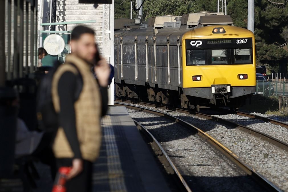 Greve na CP pode perturbar hoje circulação de comboios