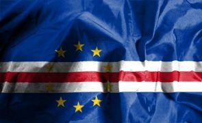 Presidência de Cabo Verde acusa Governo de barrar lei sobre estatuto da primeira-dama