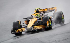 Lando Norris conquista terceira 'pole' da temporada em 'casa' de Verstappen