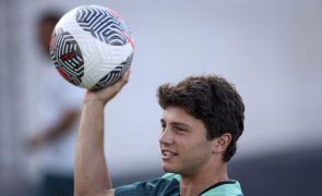 João Neves nomeado para melhor futebolista sub-21 da época 2023/24