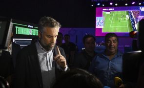 Pedro Nuno considera que 59 mil casas até 2030 é 