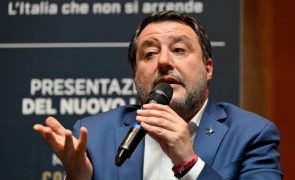 Salvini declara-se 