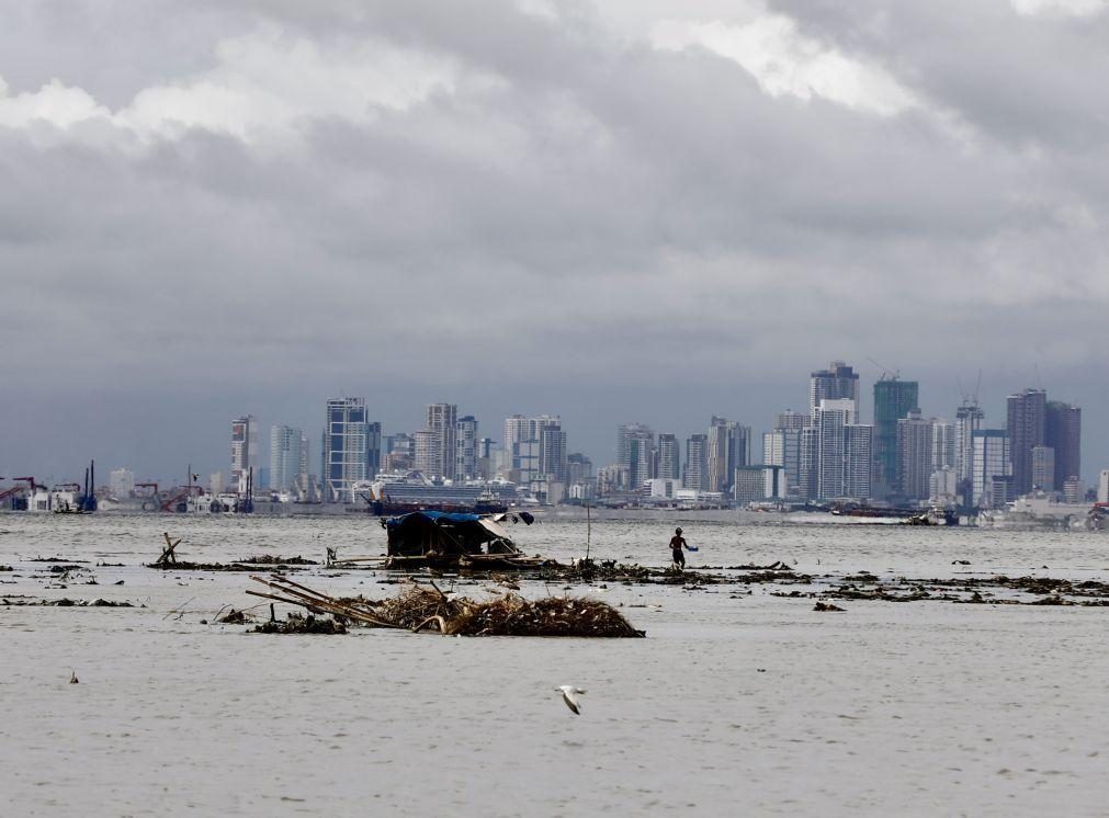 Queda de árvores causada pela tempestade Bebinca faz seis mortos nas Filipinas