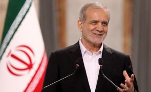 Presidente iraniano nega fornecimento de mísseis hipersónicos aos Huthis do Iémen