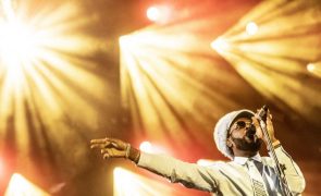 Festival Afro Nation regressa a Portimão em 2025 com Burna Boy e Tems