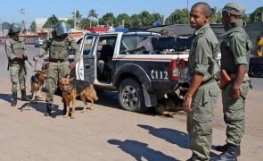 Comandante da polícia moçambicana alerta para proliferação de postos de controlo rodoviário