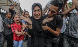 Mortes em Gaza superam 42.000 após um ano de guerra