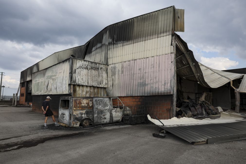 Governo aumenta limite do apoio às empresas afetadas pelos incêndios para 300.000 euros