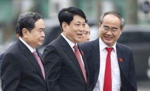 Luong Cuong eleito Presidente do Vietname pelo parlamento