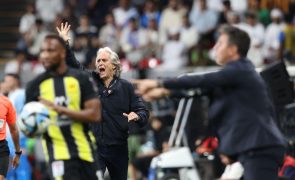 Al-Hilal, de Jorge Jesus, soma oitava vitória em oito jogos e isola-se na liderança