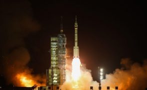 China finaliza preparativos para lançamento da missão tripulada Shenzhou-19