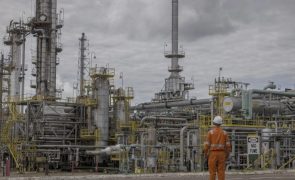 Produção de petróleo no Brasil cai 5,5% em setembro face ao mês homólogo