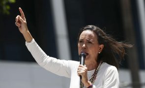 Maduro diz que líder da oposição María Corina Machado abandonou Venezuela