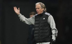 Jorge Jesus Perde malas de viagem no Aeroporto de Lisboa