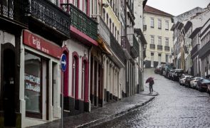 Aviso amarelo alargado a todas as ilhas dos Açores por causa da chuva e trovoada