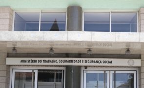 Segurança Social antecipa pensões e subsídio de Natal para sexta-feira