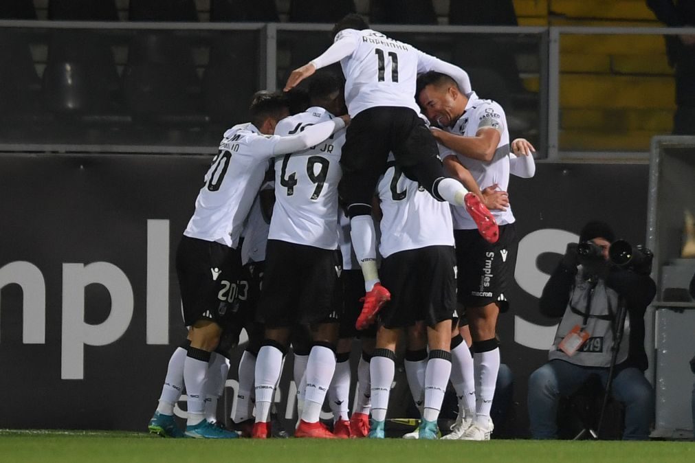 Vitória de Guimarães vence Paços de Ferreira e regressa aos triunfos na I Liga [vídeo]