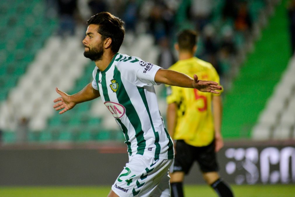 Futebol | João Amaral assina pelo Benfica