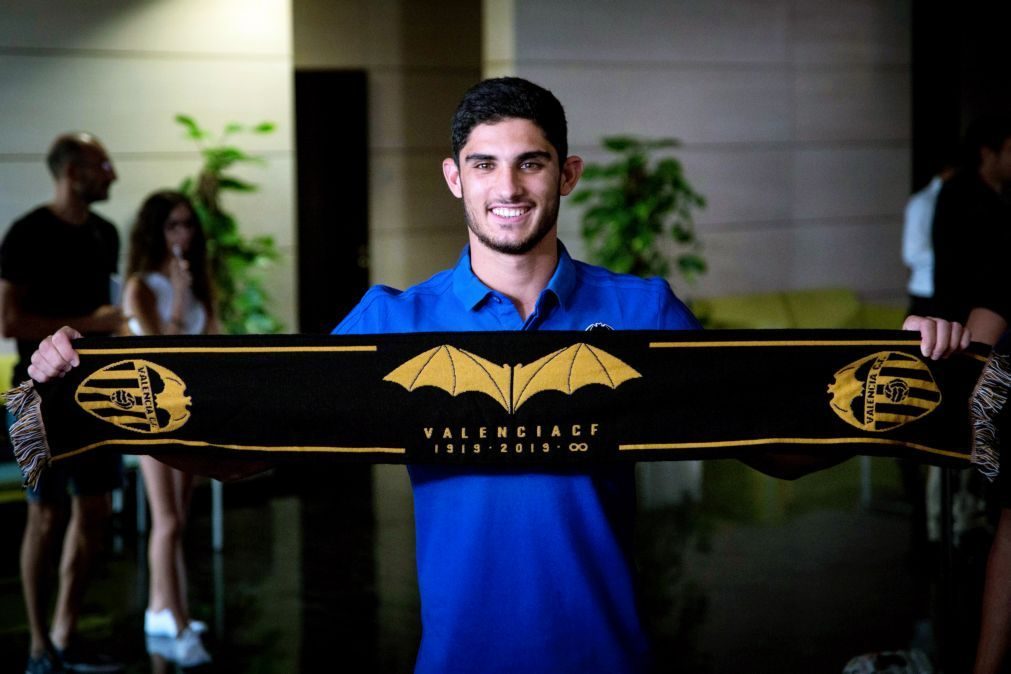 Gonçalo Guedes admite ter vivido dias difíceis antes da contratação pelo Valência