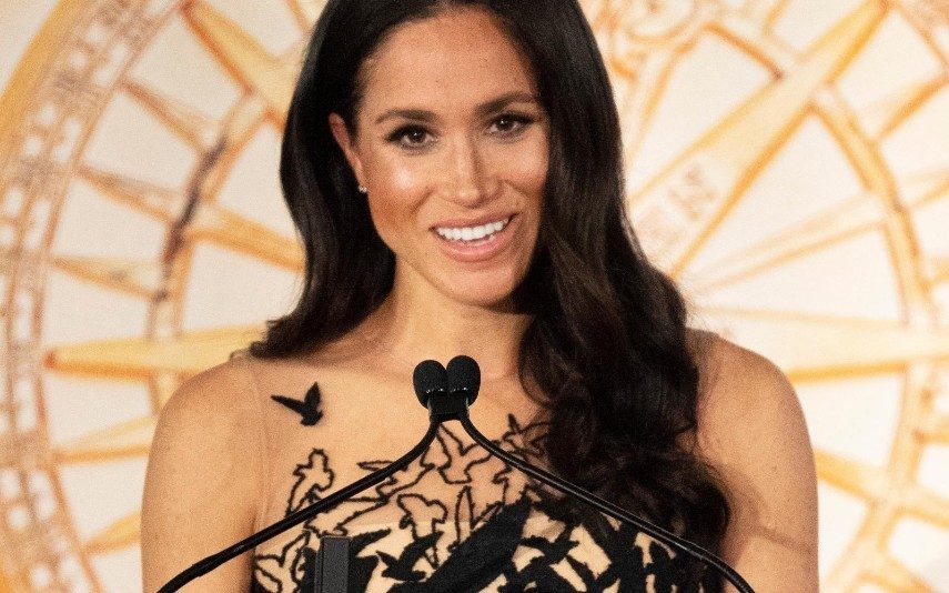 Meghan Markle e o vestido do momento. Um Oscar de la Renta de 11 mil euros