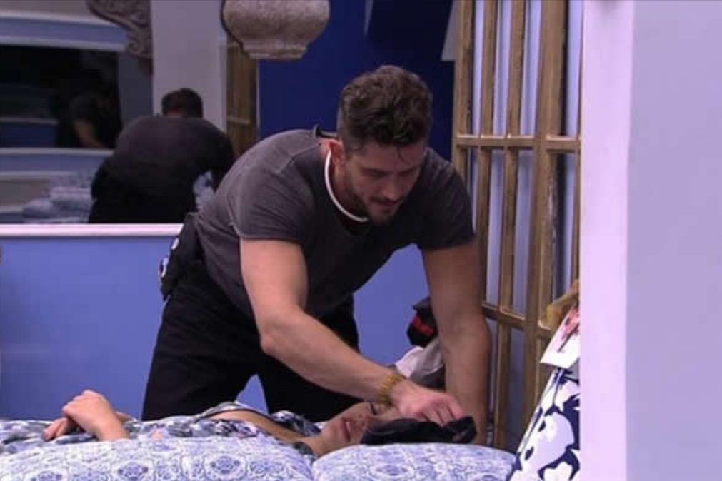 Coma alcóolico em reality show: Festa termina da pior maneira