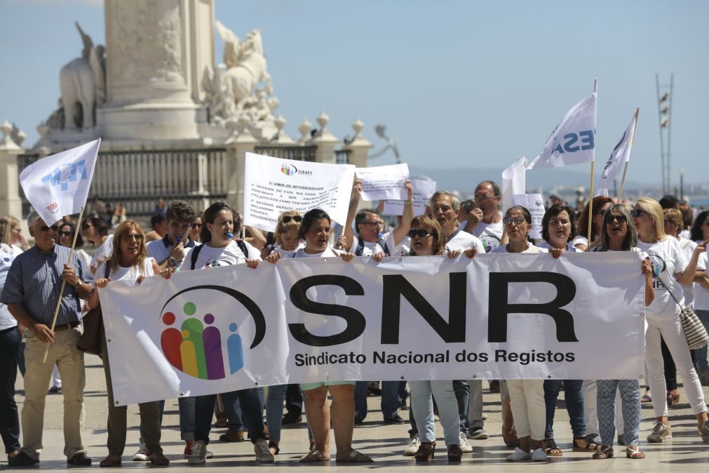 Trabalhadores dos registos iniciam hoje nova greve